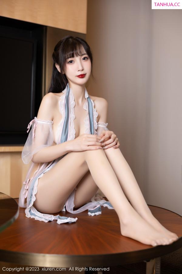 林星阑  [XiuRen]高清写真图 2023.01.04 No.6086 林星阑 清秀美腿第4张图片